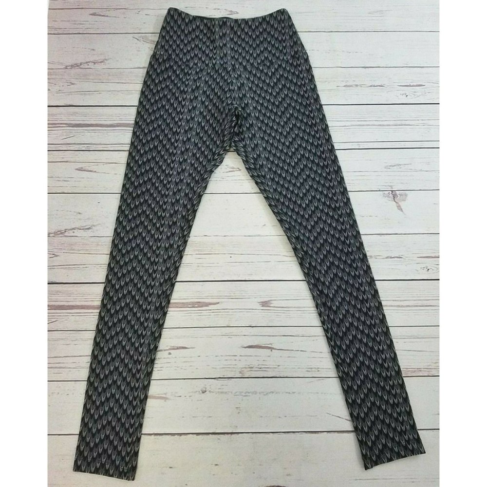 Ruby Ribbon Printed Leggings Size Small Nwot - image 2